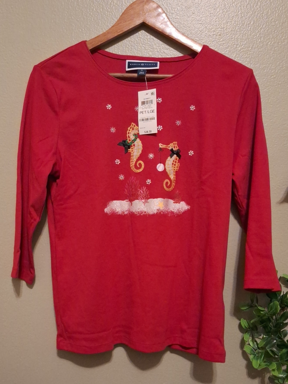 Karen Scott Red Long-Sleeve Seahorse Graphic Tee